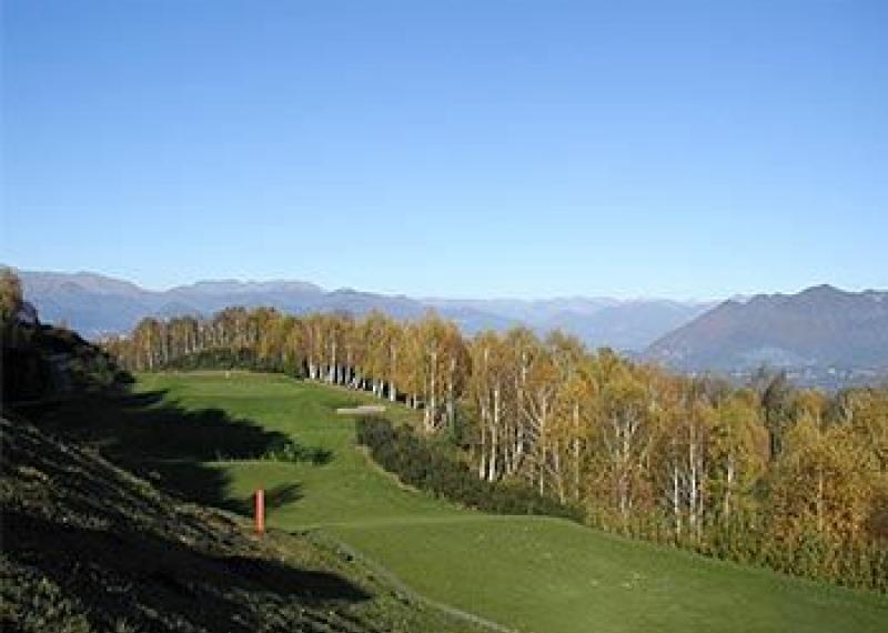 Golf Club Des Iles Borromes fairway view