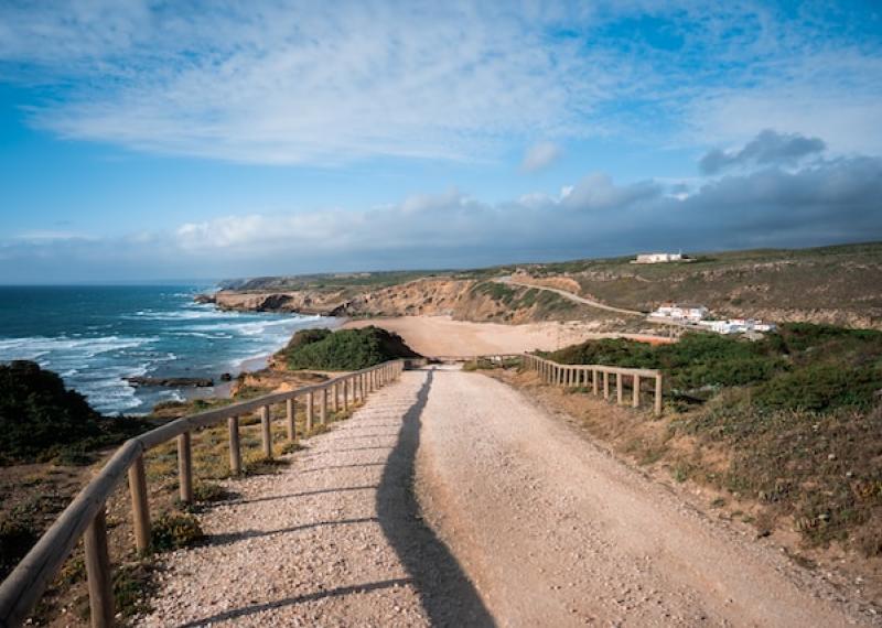Percorso per camminate sulla costa dell'Algarve