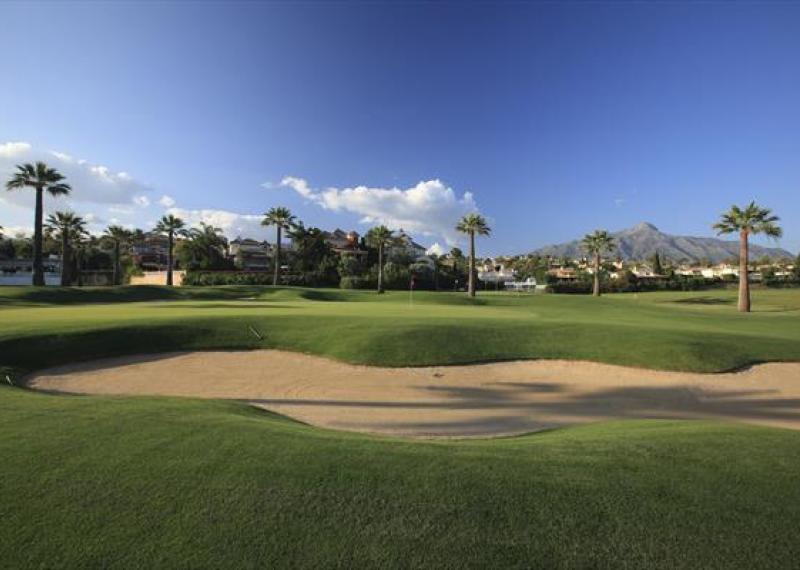 Los Naranjos Golf Course Bunker