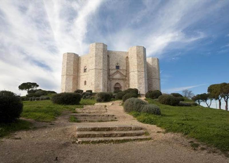 Castel Del Monte Golftourexperience.com