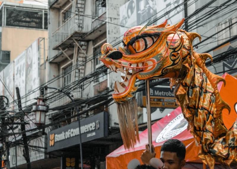 Manila street with typical dragon
