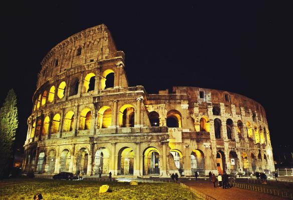 Tour notturno di Roma golftourexperience