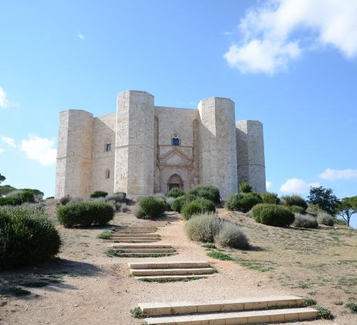 Castel Del Monte Andria Golftourexperience.com